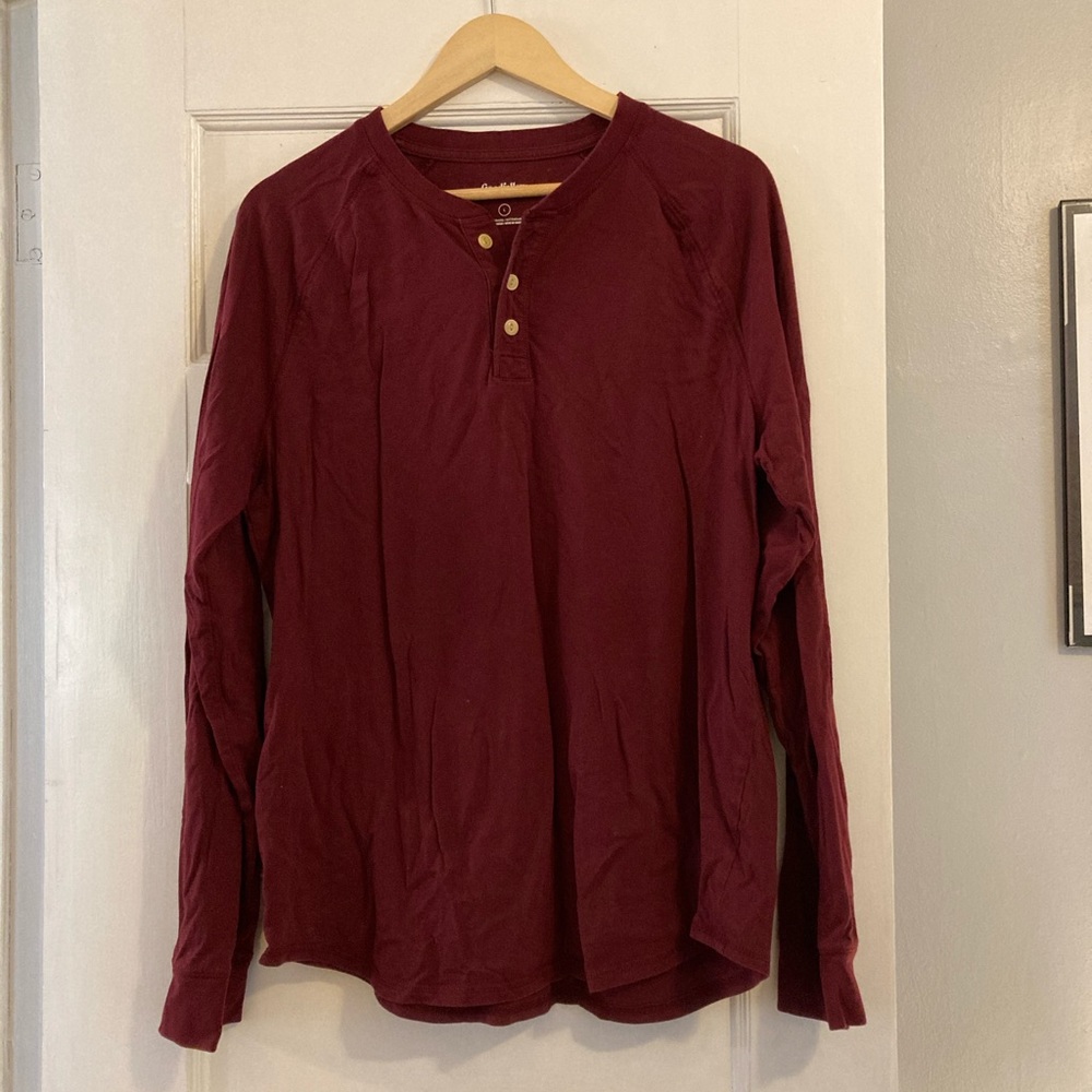 Good fellow maroon Henley